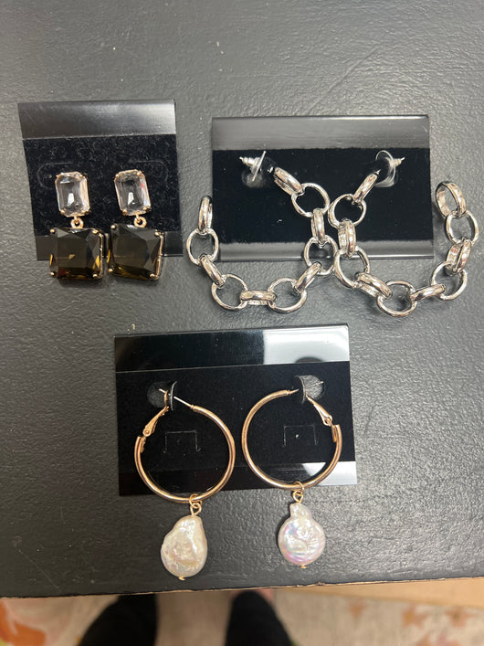 Lordane statement earrings