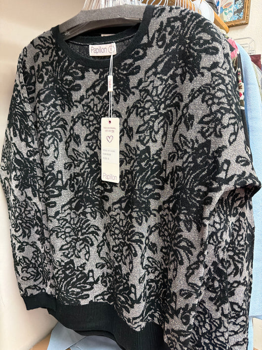 Papillon Black & Silver Top