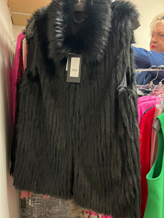 Gabby Isabella black faux fur vest