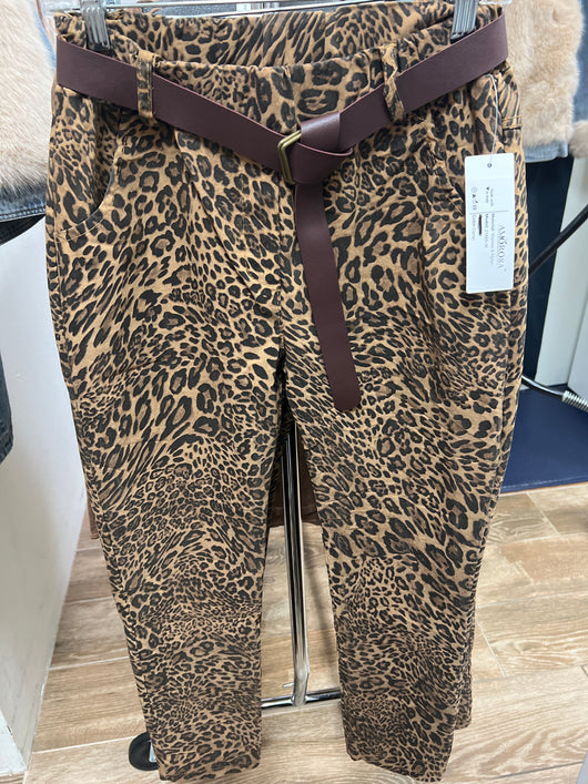 Amorosa leopard pants O/S