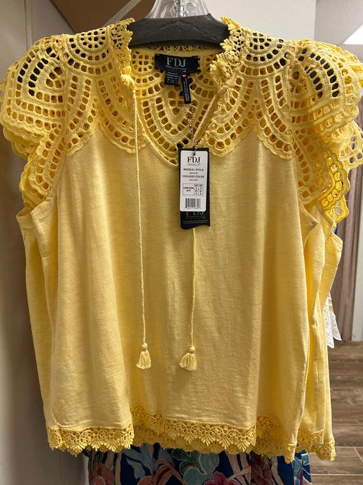 FDJ flutter sleeve eyelet top yellow