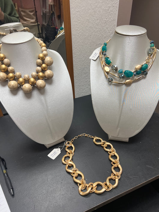 Lordane statement necklace