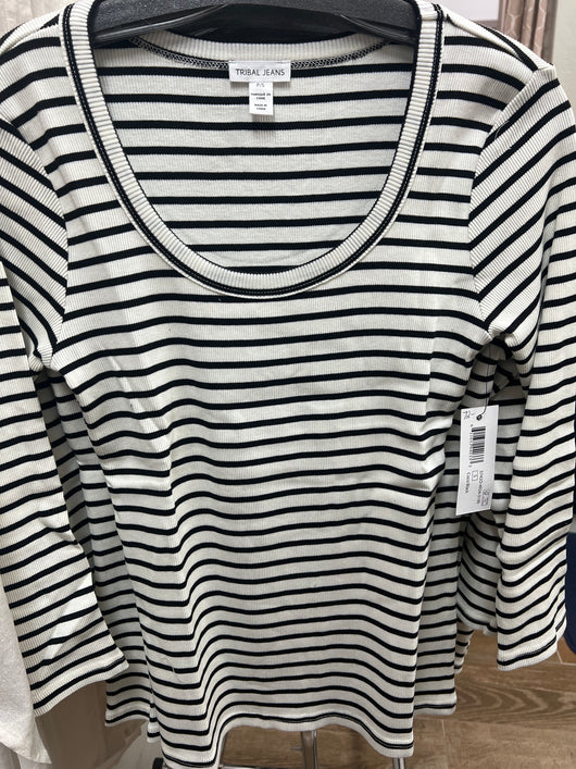 Tribal striped crew neck 3/4 top coco black