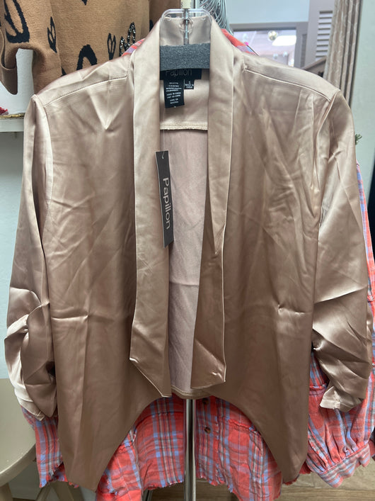 Papillon champagne satin blazer