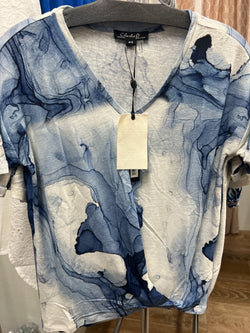 Charlie B ink print knot front top
