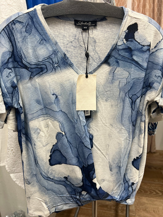 Charlie B ink print knot front top