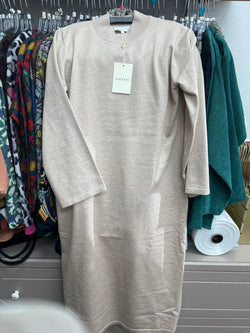 Entro long sand knit dress