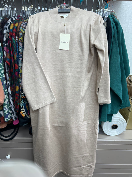 Entro long sand knit dress