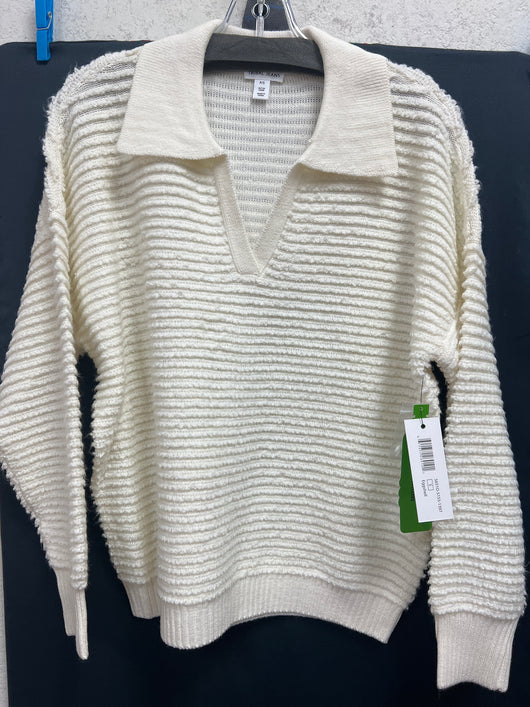 Tribal eggshell textured polo sweater