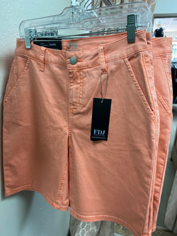 FDJ cantaloupe Olivia Bermuda shorts