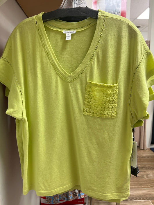 Tribal v-neck crochet pocket tee pale lime