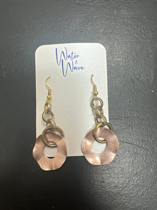 Water & wave cerium earrings