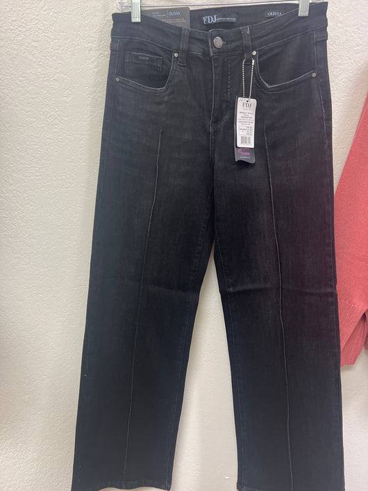 FDJ Olivia wide ankle front seam black wash jeans