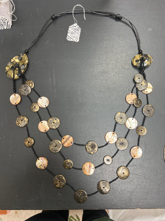Lordane 3 row disc necklace