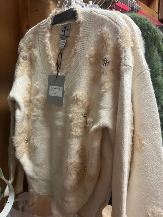 Rain & Rose ivory flowers sweater