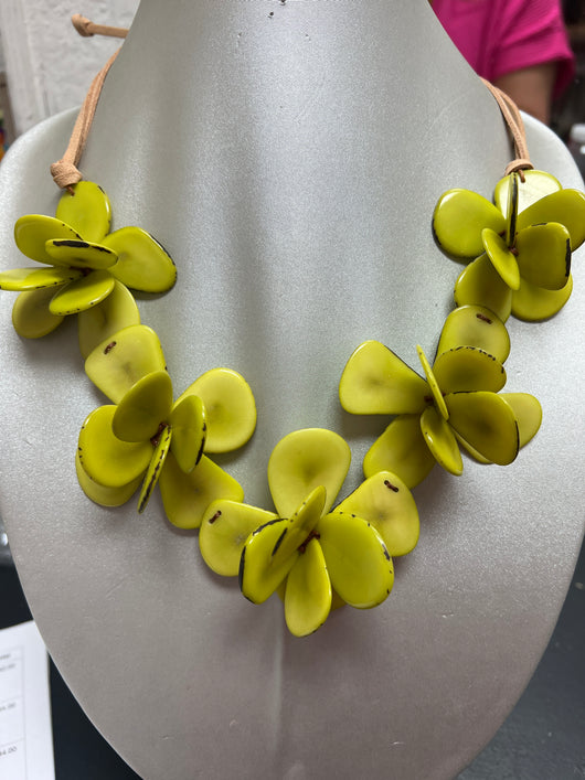 Tagua Florence necklace