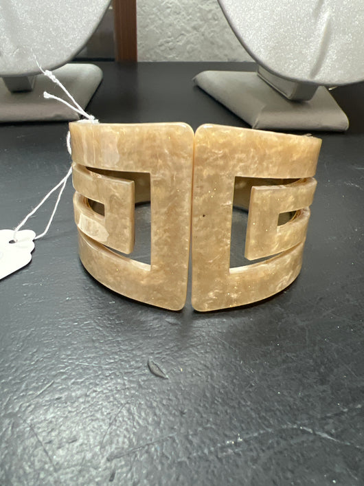 Lordane ivory hinged bracelet