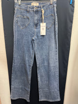 Charlie B wide leg heart pocket jeans medium wash