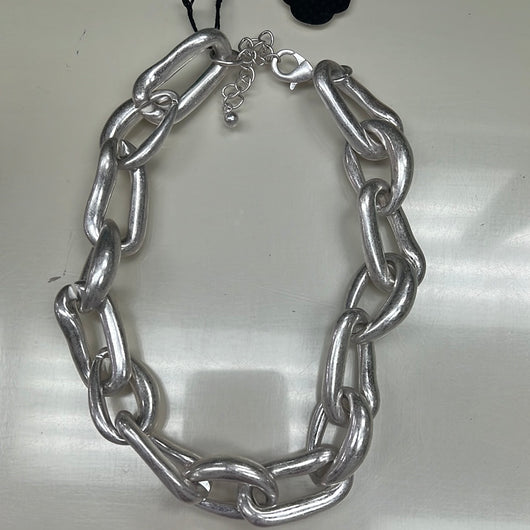 Lordane chunky silver chain link necklace