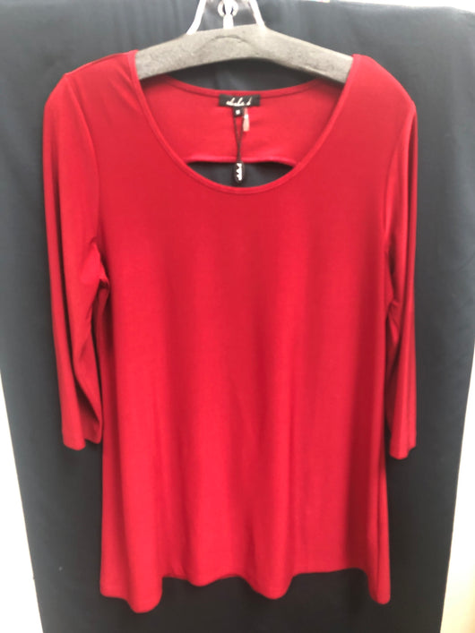 AlishaD rouge top
