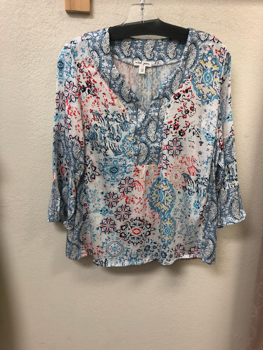 Tribal strawberry multi top