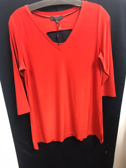 AlishaD rustica keyhole back tunic