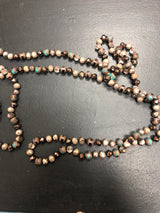 Green/brown strand necklace
