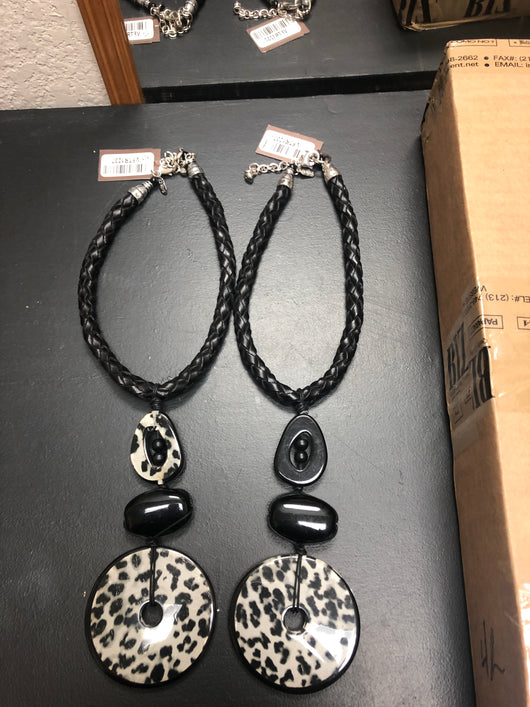 Treska black cord leopard