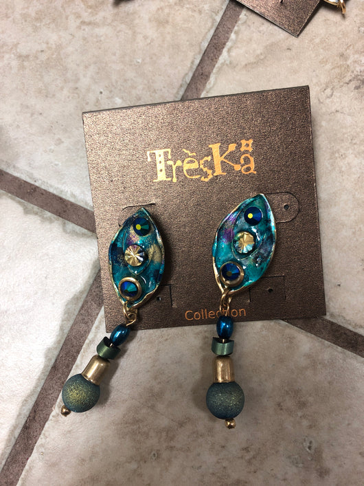 Treska, handpainted, turquoise, post,