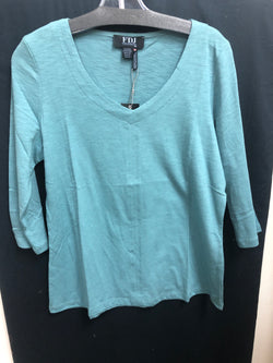 Fdj fern v neck